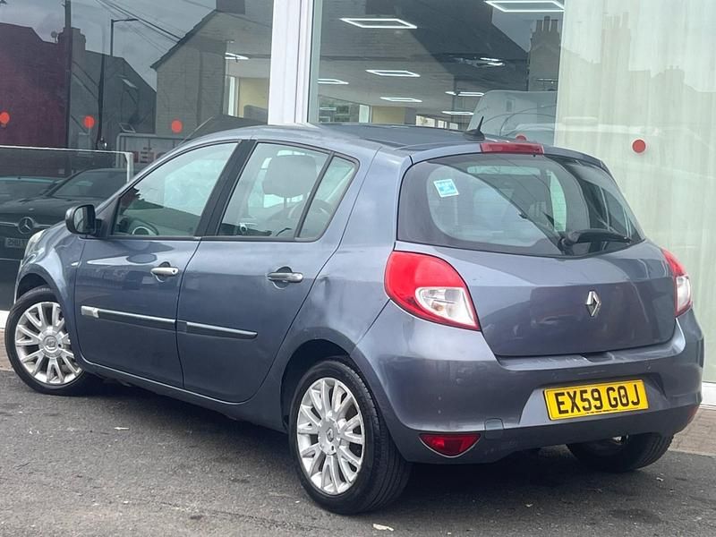 Used Renault Clio II 2009 Blue Hatchback