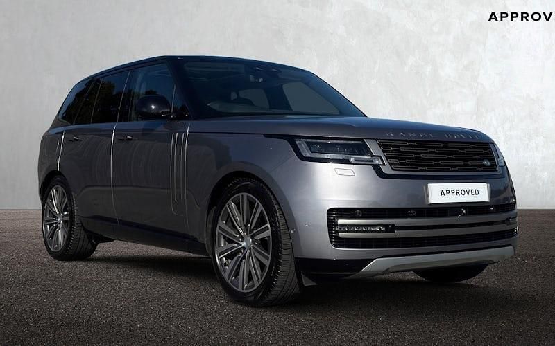 Used 2025 Land Rover Range Rover HSE SUV | £68,619 (Super price) - Image 1/4