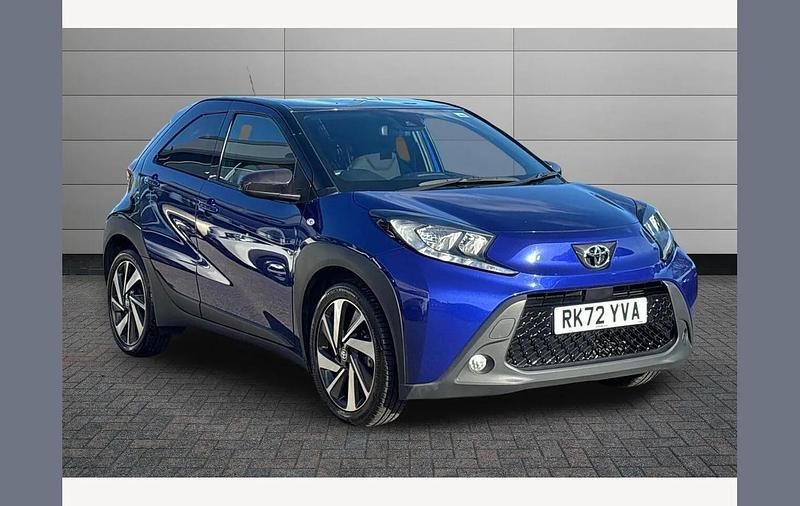 Blue Used 2022 Toyota Aygo X SUV | £12,651 - Image 1/3