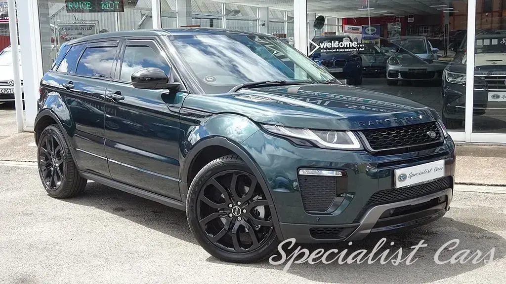 Used Land Rover Range Rover evoque HSE Dynamic 180 HP (132 kW) 2015 Aintree green SUV