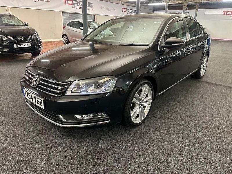 Black Used 2014 VW Passat Executive Sedan | £7,595 (Fair price) - Image 1/4