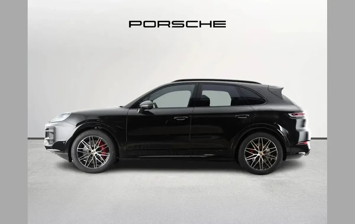 Used Porsche Cayenne S E-Hybrid Black Edition 512 HP (376 kW) 2026 Black SUV