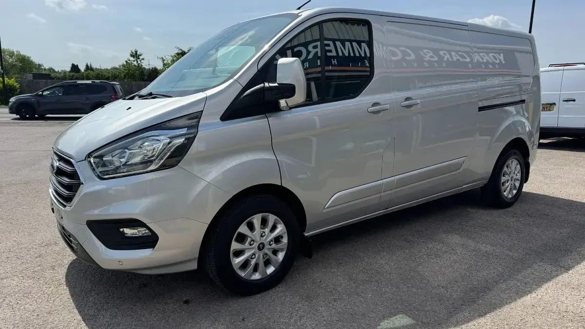 Used Ford Transit Custom Limited 2023 Silver