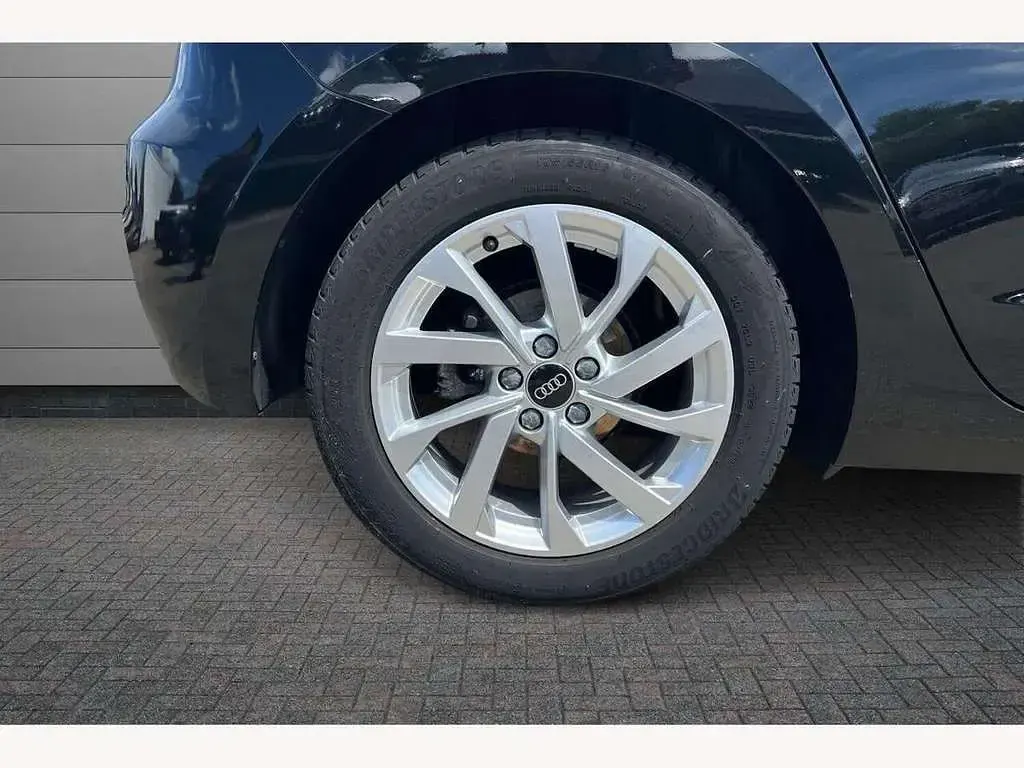 Used Audi A1 Sport 110 HP (80 kW) 2023 Black SUV