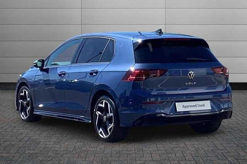 Used VW Golf VIII 150 HP (110 kW) 2025