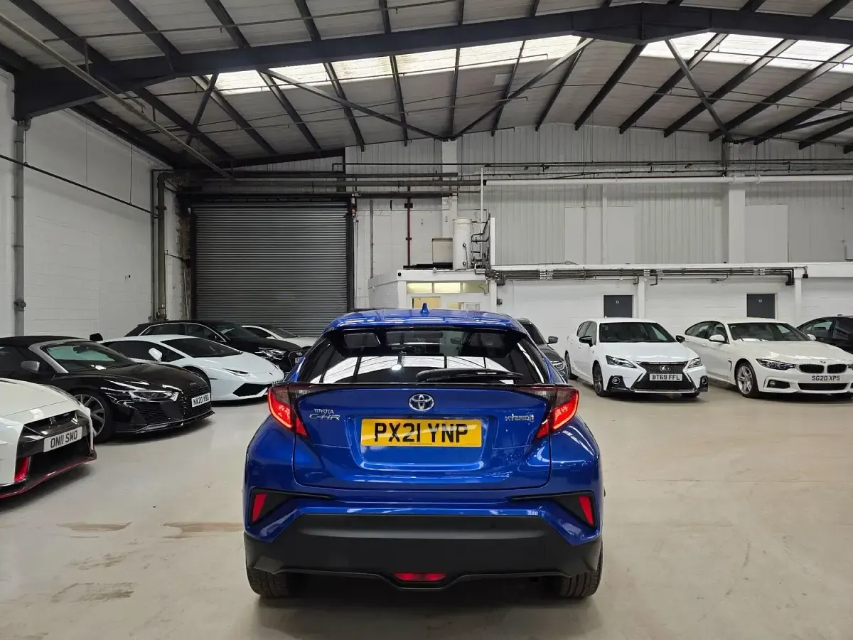 Used Toyota C-HR Design 122 HP (89 kW) 2021 Blue SUV