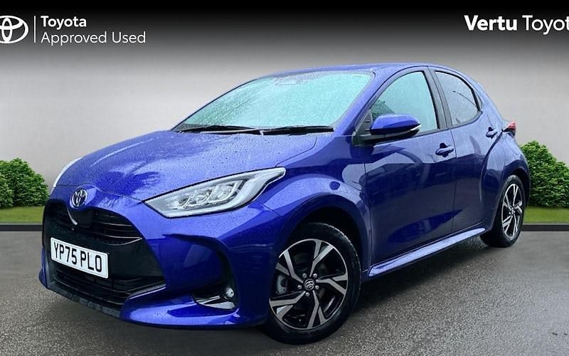 Used Toyota Yaris Hybrid Design 116 HP (85 kW) 2025 Hatchback