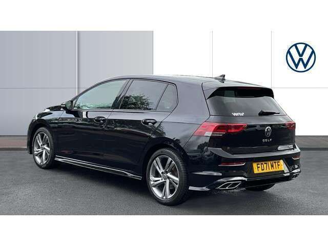 Used VW Golf VIII R-line 148 HP (108 kW) 2022 Black Hatchback