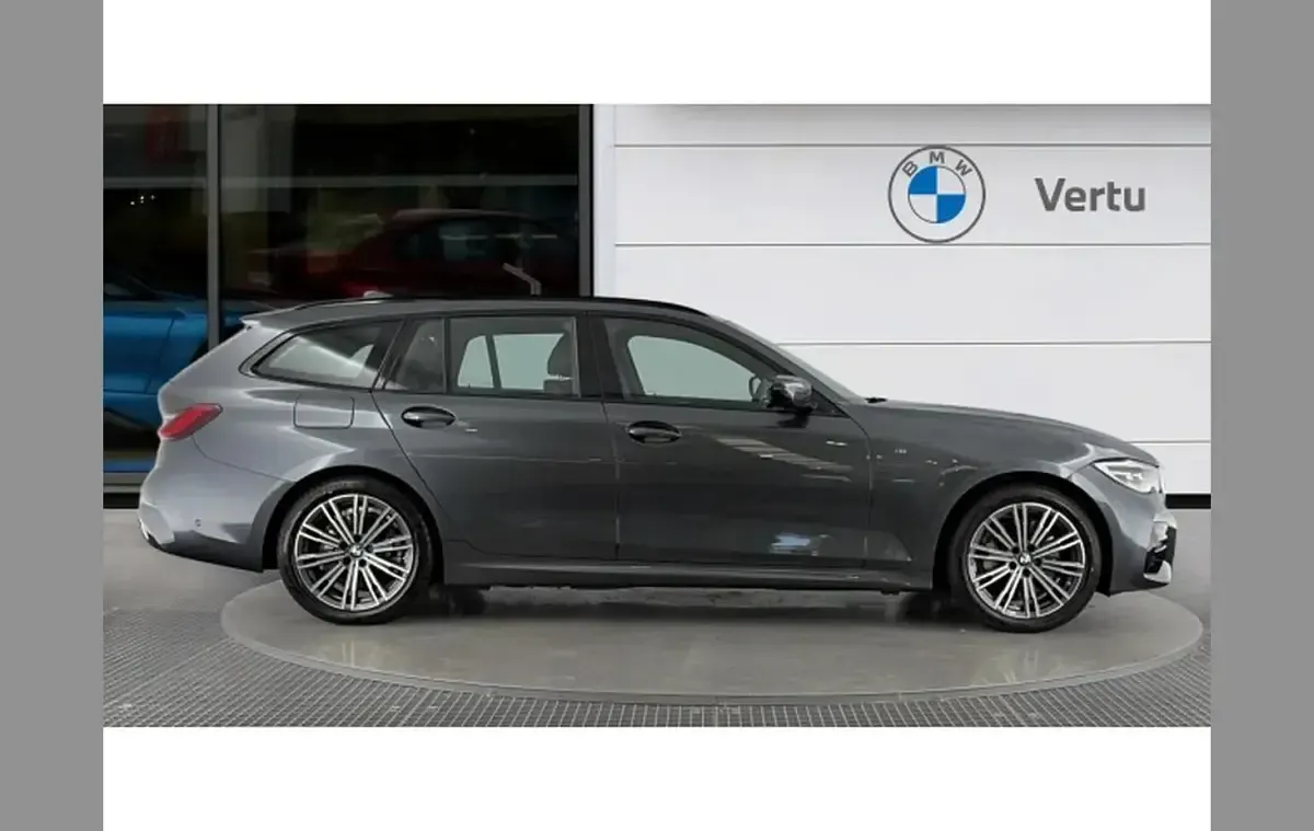 Used BMW 330 M Sport 288 HP (211 kW) 2021 Grey Estate