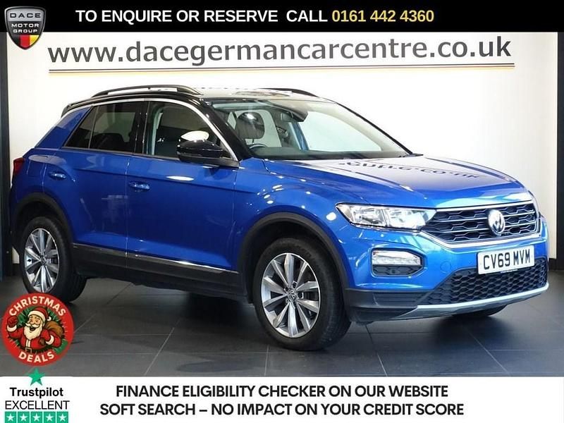 Blue Used 2019 VW T-Roc Design SUV | £12,489 (Fair price) - Image 1/3
