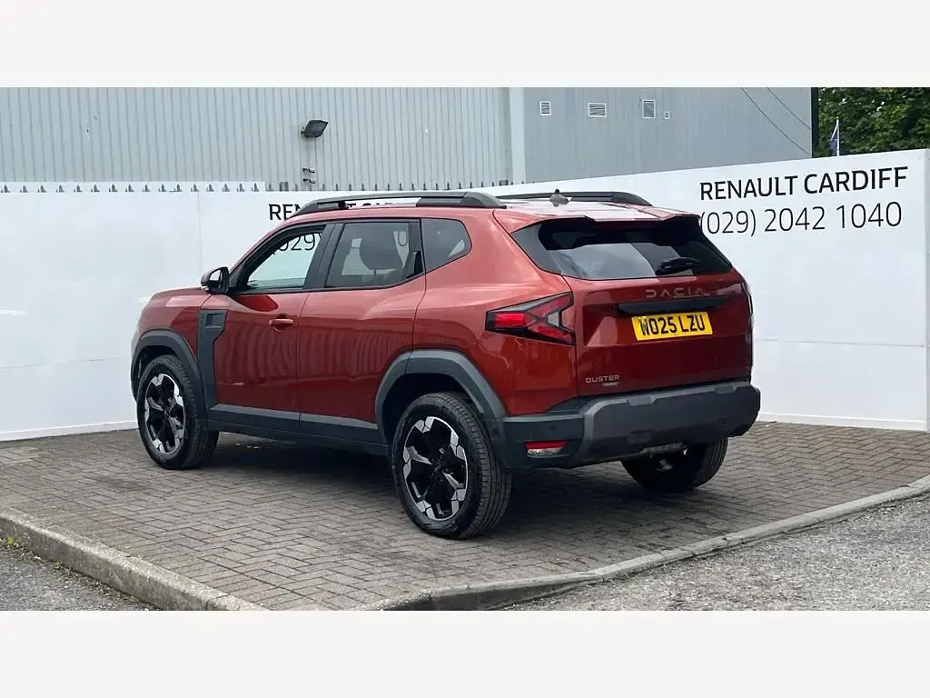 Used Dacia Duster Extreme 2025 Brown SUV