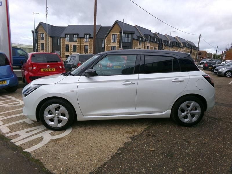 Used Suzuki Swift 82 HP (60 kW) 2024 Hatchback