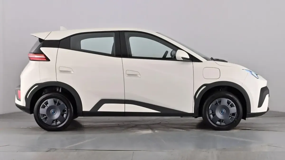 Nuevo BYD Dolphin Active 64 kW (88 CV) 2026 Utilitario