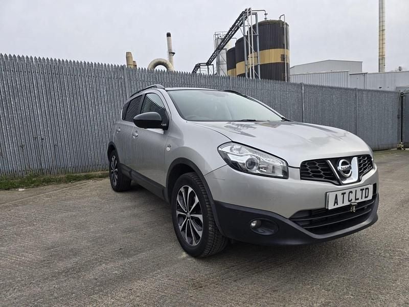 Begagnad Nissan Qashqai 360º 2013 Silver SUV
