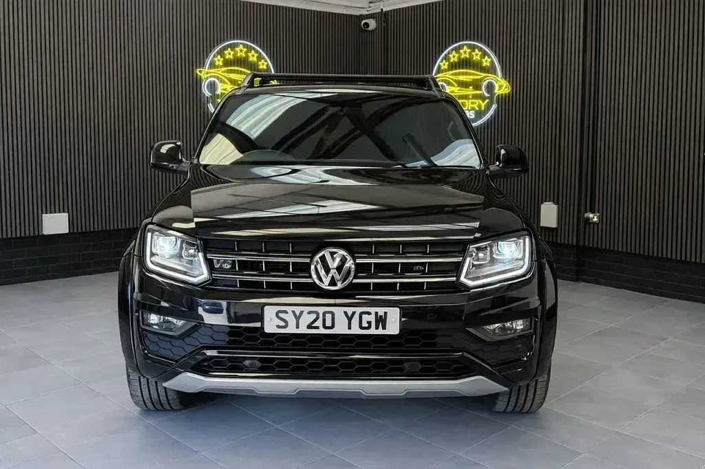 Second-hand VW Amarok Black Edition 2020 Negru Pickup