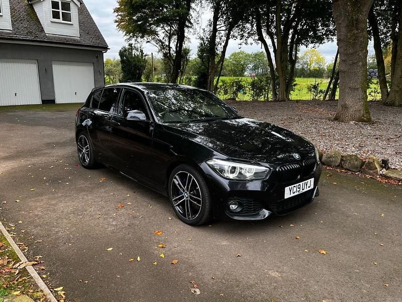 Black Used 2019 BMW 118 M Sport Hatchback | £10,999 (Fair price) - Image 1/4
