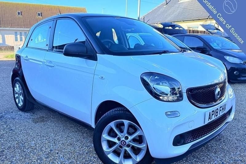 Black Used 2018 Smart ForFour Passion Hatchback | £6,595 (Fair price) - Image 1/1