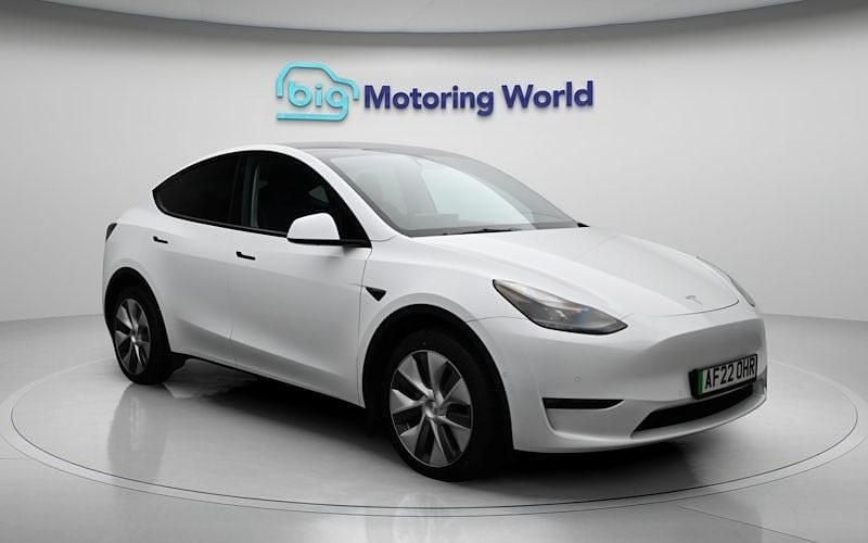 Usado Tesla Model Y Long Range AWD 286 kW (389 HP) 2025 SUV