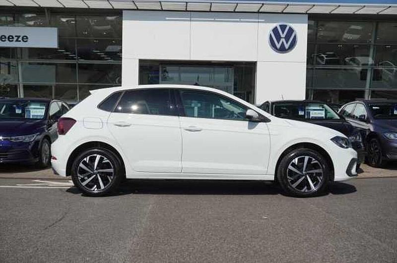 Used VW Polo 95 HP (69 kW) 2025 Hatchback