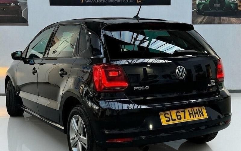 Used VW Polo Edition 90 HP (66 kW) 2017 Black Hatchback