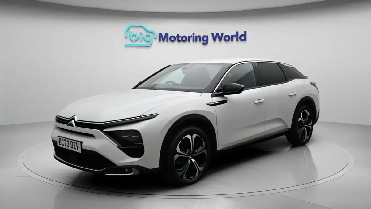 Used Citroën C5 X 226 HP (166 kW) 2024 White Estate