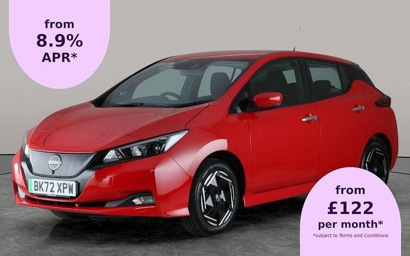 Used 2025 Nissan Leaf Acenta Hatchback | £9,786 (Good price) - Image 1/2