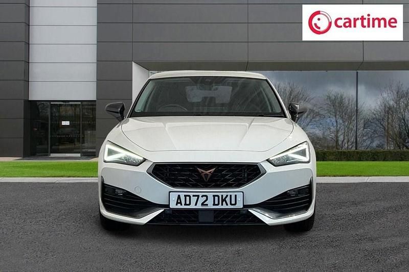 Used Cupra Leon 150 HP (110 kW) 2023 White Hatchback