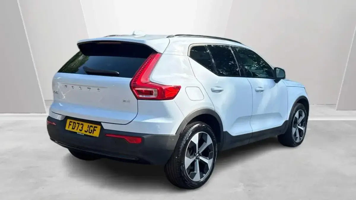 Used Volvo XC40 Ultimate 194 HP (142 kW) 2024 SUV