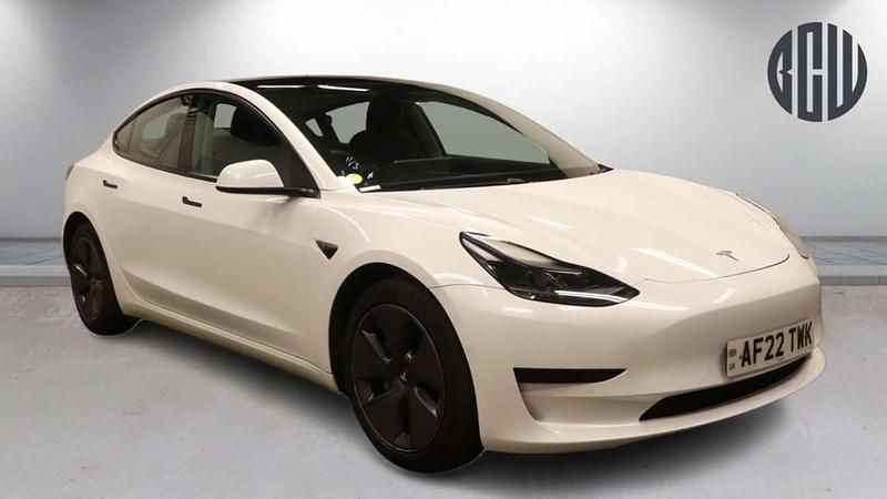 Used Tesla Model 3 Standard Range 366 kW (498 HP) 2022 White Sedan