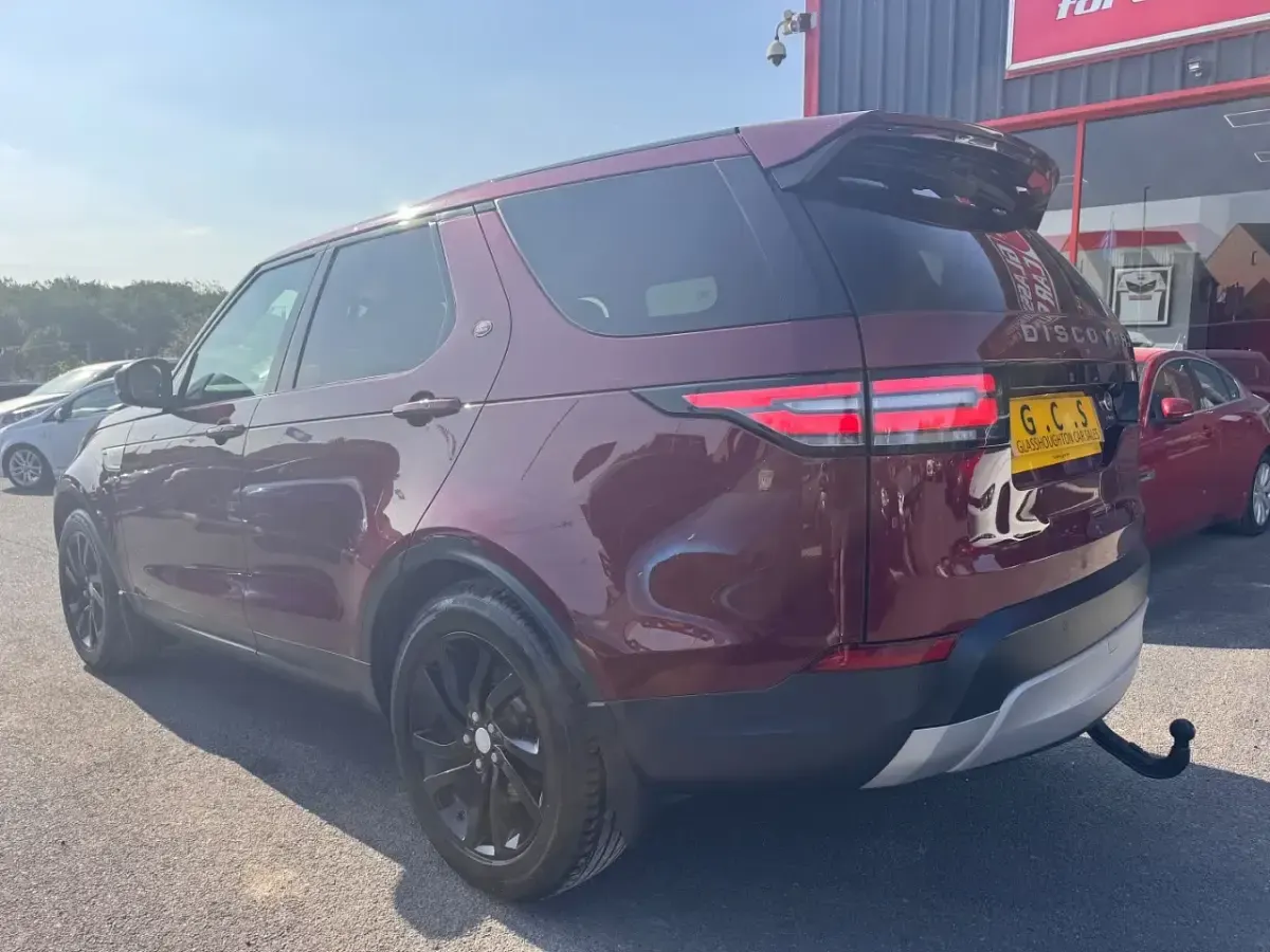 Used Land Rover Discovery 5 HSE 2017 Red SUV