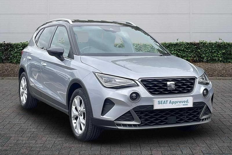 Silver Used 2023 Seat Arona FR SUV | £13,990 (Fair price) - Image 1/4