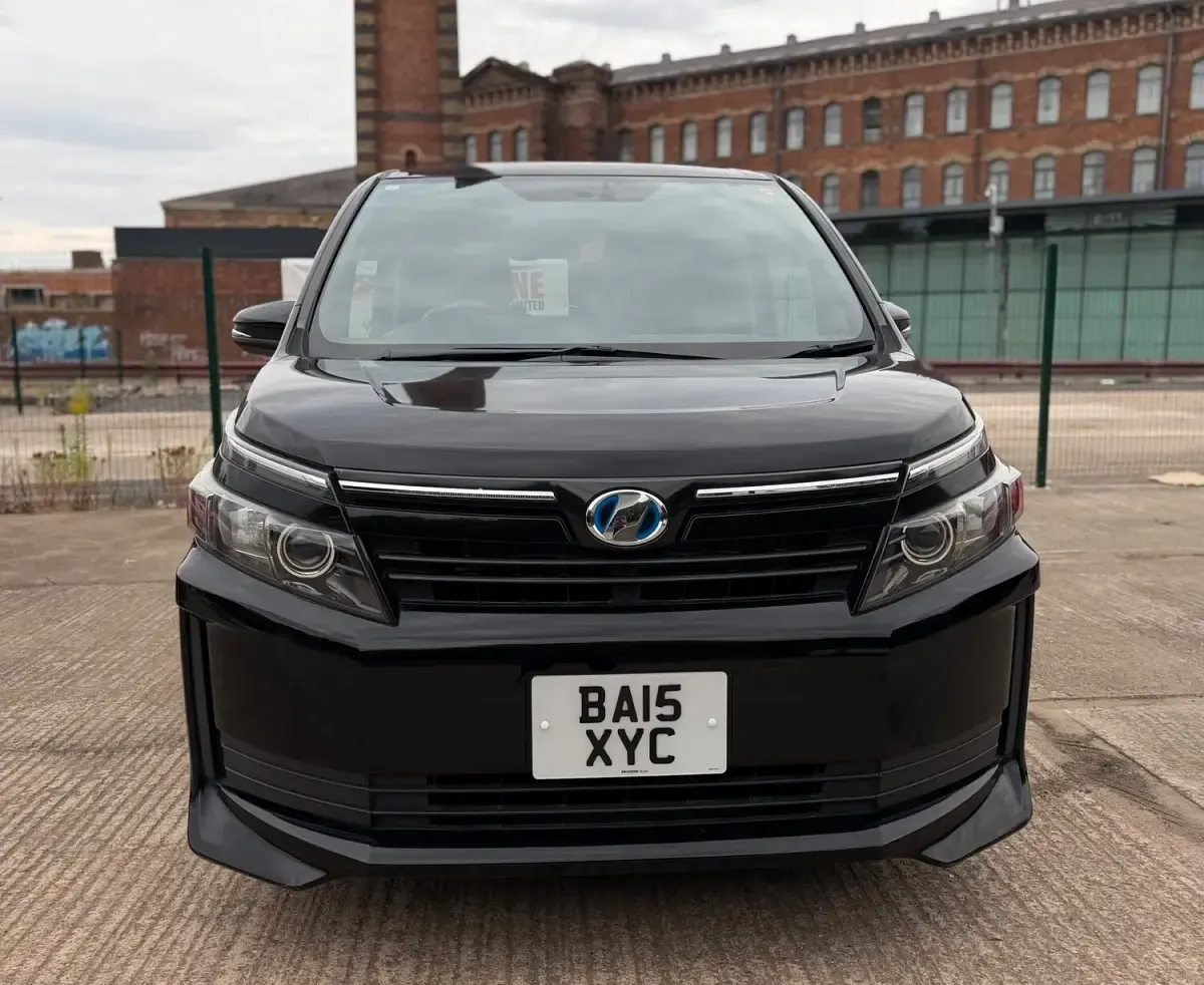 Used Toyota Voxy 2015 Black MPV