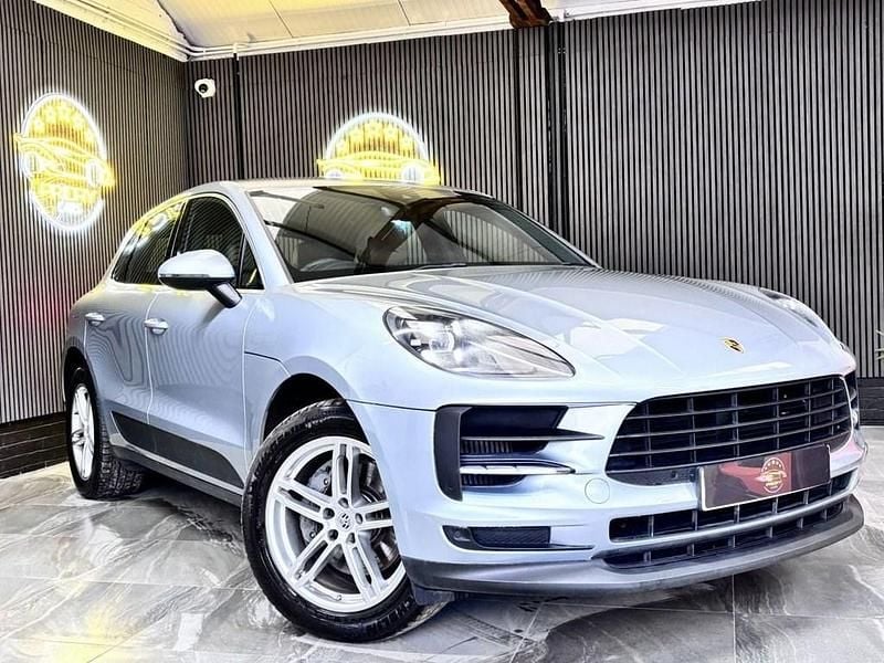 Used Porsche Macan 354 HP (260 kW) 2019 Silver SUV