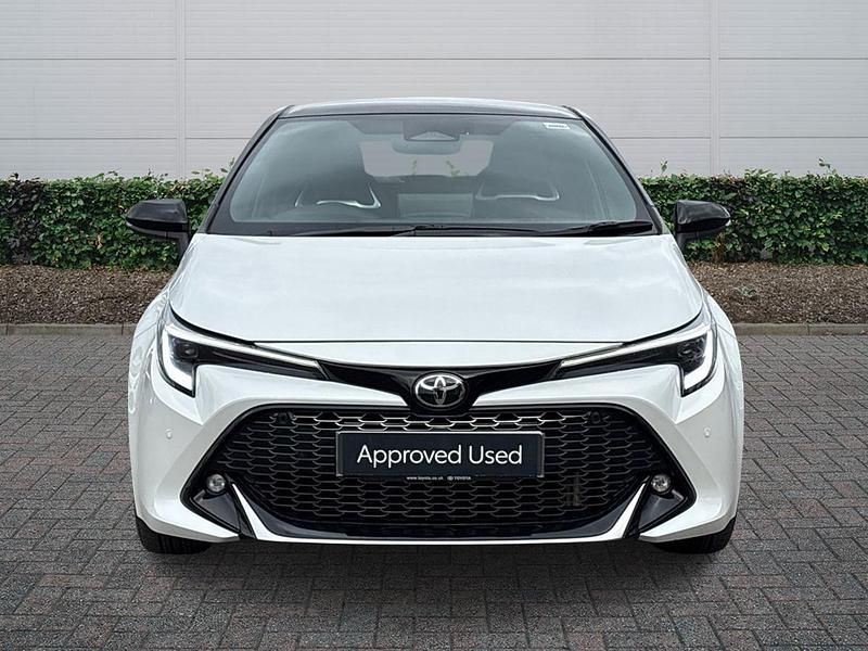 Used Toyota Corolla Sport 2024 White/black Hatchback