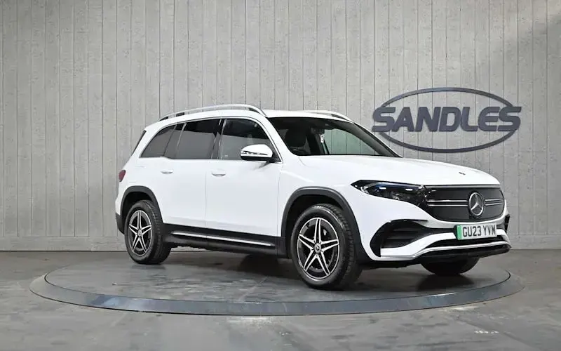 Usado Mercedes EQB300 AMG line 167 kW (228 HP) 2023 SUV