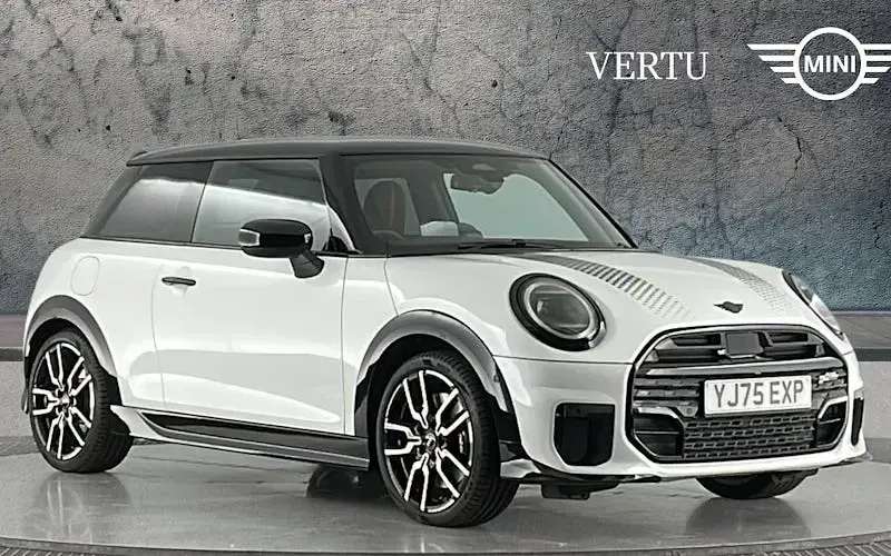 Used Mini Cooper Sport 150 kW (204 HP) 2025 Hatchback