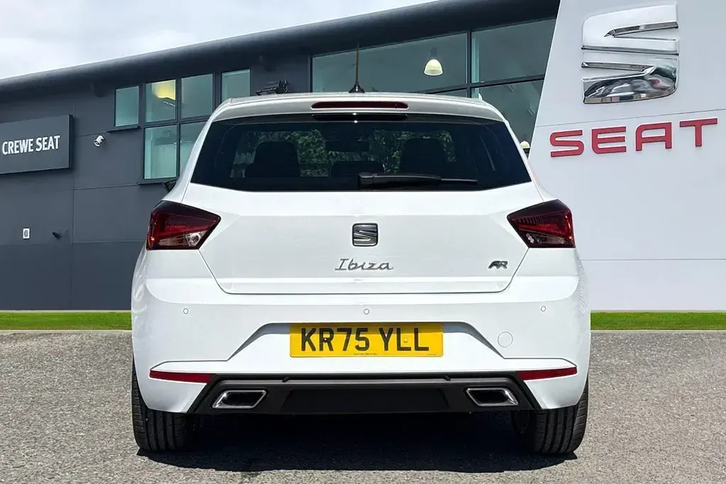 Nowe Seat Ibiza FR 2025 Biały Hatchback