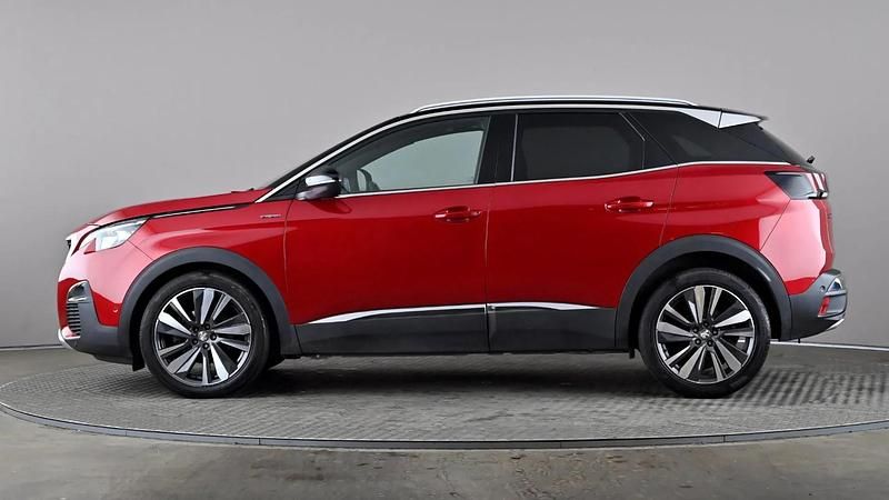 Used Peugeot 3008 Premium 131 HP (96 kW) 2019 Red SUV