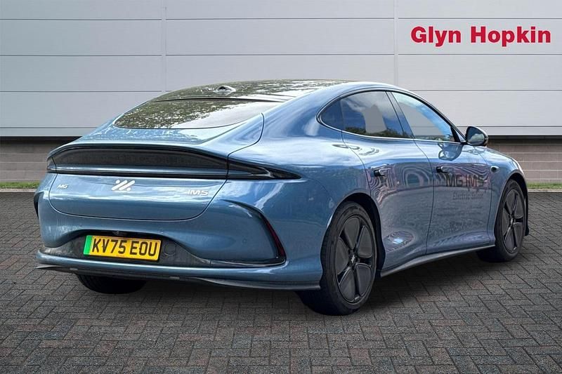 New MG IM5 300 kW (408 HP) 2025 Blue Hatchback