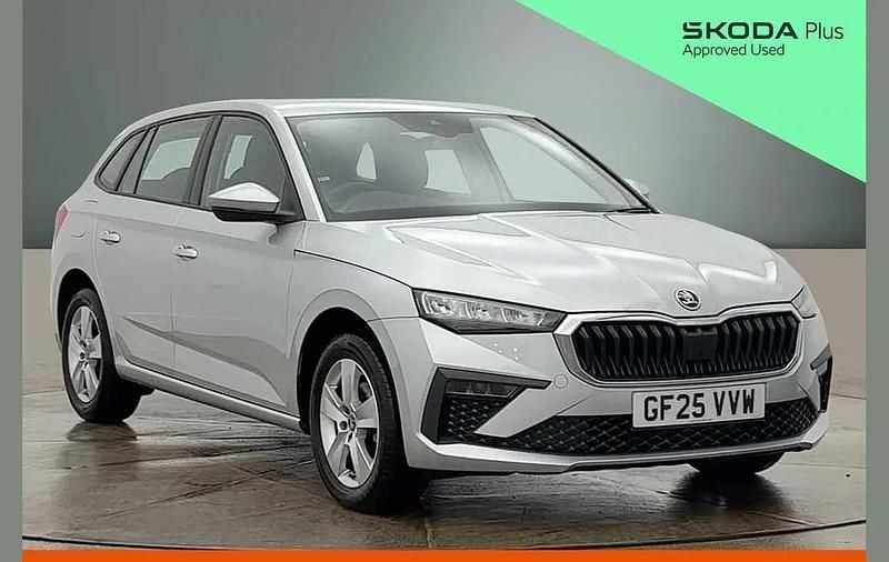 Used Skoda Scala SE 113 HP (83 kW) 2025 Brilliant silver metallic Hatchback