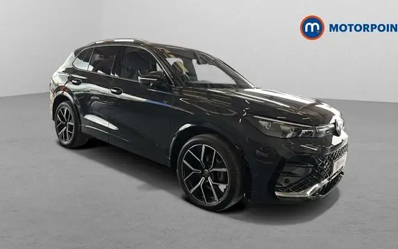 Used VW Tiguan R-line 150 HP (110 kW) 2025 SUV