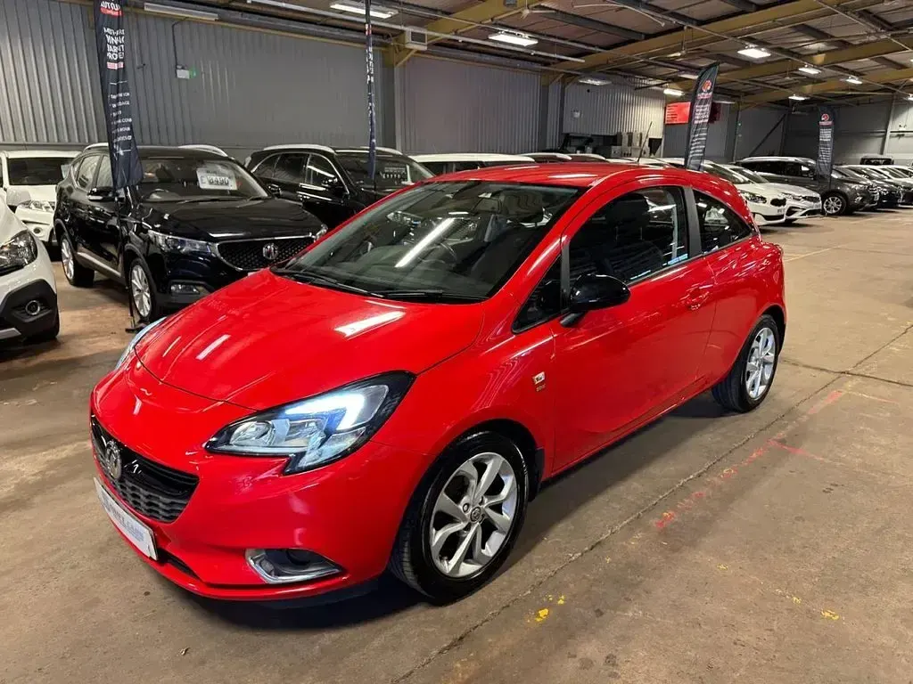 Used Vauxhall Corsa 75 HP (55 kW) 2016 Red Hatchback