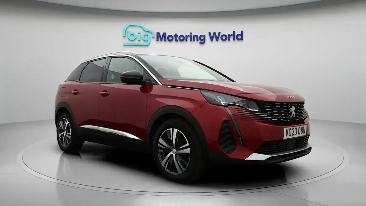 Used Peugeot 3008 Allure+ 131 HP (96 kW) 2023 SUV