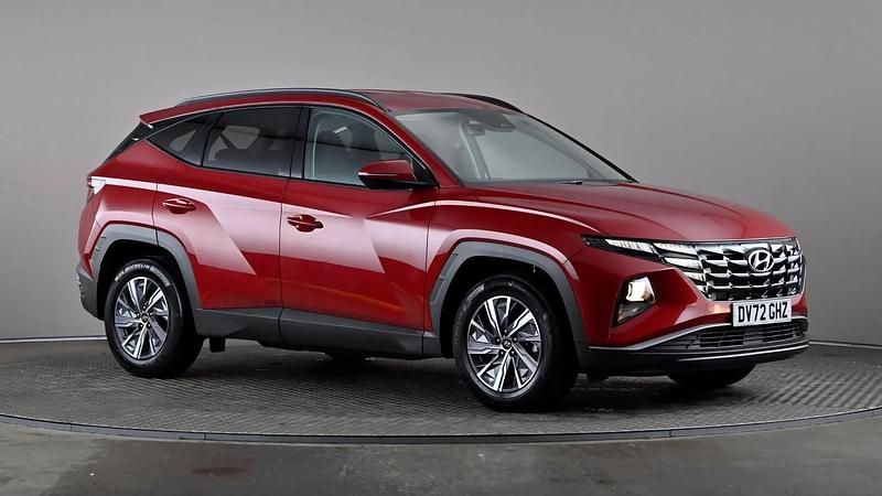 Red Used 2022 Hyundai Tucson SE SUV | £17,848 (Good price) - Image 1/4