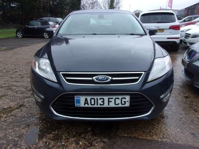 Used Ford Mondeo Titanium 163 HP (119 kW) 2013 Grey Hatchback