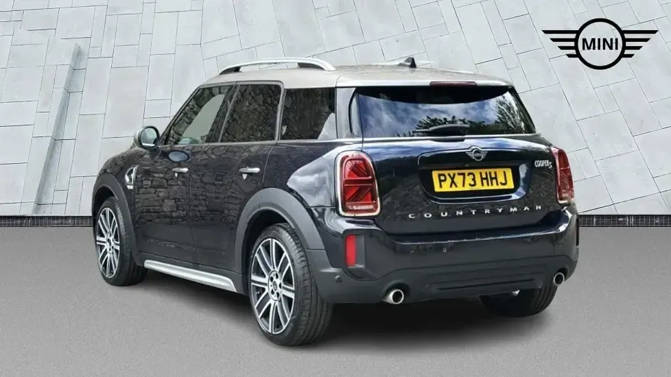 Used Mini Cooper S Countryman Exclusive 176 HP (129 kW) 2023 Black SUV