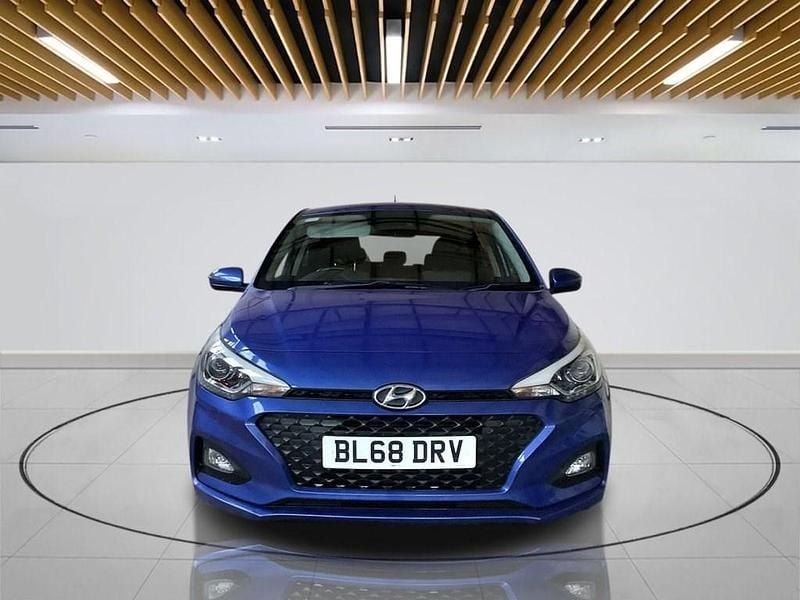 Used Hyundai i20 SE 84 HP (61 kW) 2018 Blue Hatchback