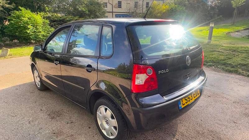 Usado VW Polo 75 HP (55 kW) 2003 Preto Citadino