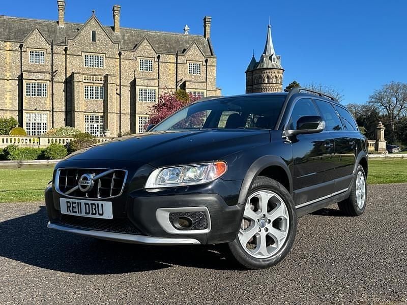 Used Volvo XC70 SE Lux 175 HP (128 kW) 2011 Black Estate