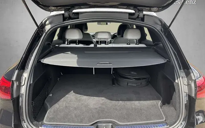 Used Mercedes GLC300e AMG line 313 HP (230 kW) 2025 Black SUV